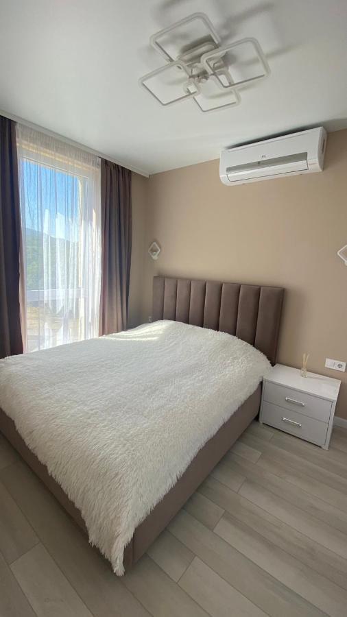 Апартаменти Жк Сонячний Квартал Golubinoye Extérieur photo