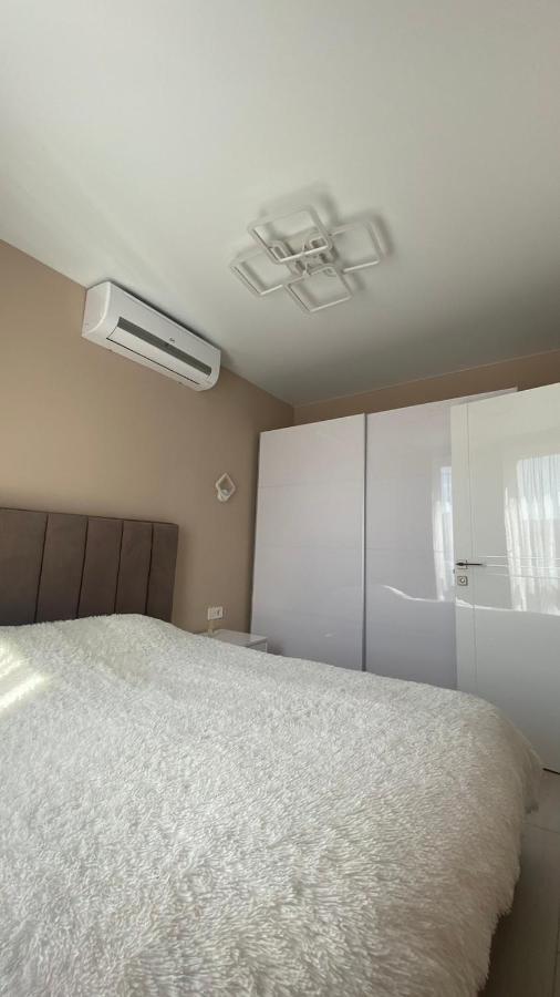 Апартаменти Жк Сонячний Квартал Golubinoye Extérieur photo